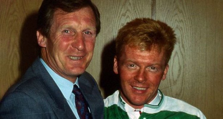 MO JOHNSTON: THE LYING GAME