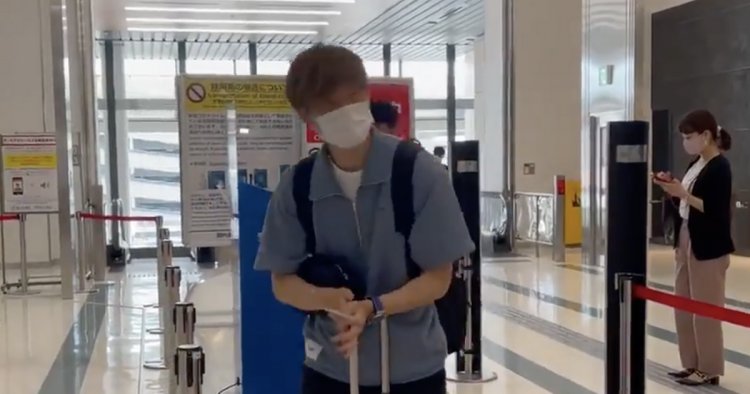 Kyogo Furuhashi's first Celtic words as striker flies to UK for quarantine