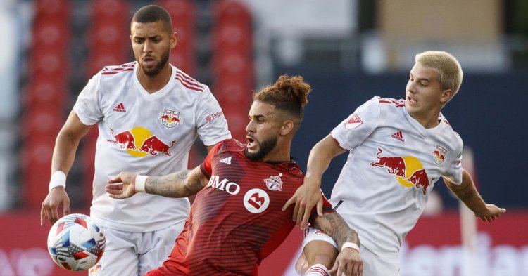 Toronto 1-1 Red Bulls: tale of two halves in Ontario