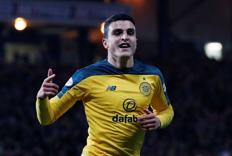 Reporter says Celtic should not sign Elyounoussi permanently
