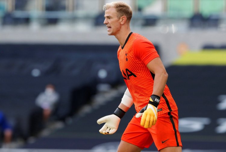 Sky Sports reporter: Celtic target Joe Hart will decide future