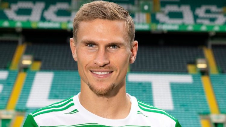 Ange Postecoglou says Celtic arrival Carl Starfelt is major boost to squad