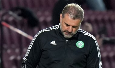 Watch: Celtic denied point by two sensational Craig Gordon saves - Planet Football