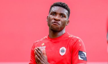 Aurelio Buta Celtic transfer blow as defender named in Royal Antwerp squad