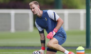 Joe Hart close to leaving Tottenham as Celtic medical reportedly arranged