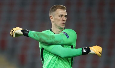 Joe Hart in line for Celtic Europa League debut as transfer timeline confirmed