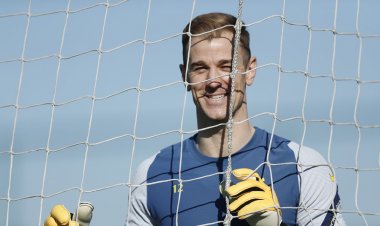 DONE DEAL: Joe Hart completes transfer to Celtic