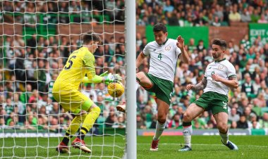 Tranmere Rovers boss Micky Mellon "very grateful" to Celtic for Ross Doohan agreement - 67 Hail Hail