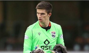 Tranmere sign Celtic keeper Doohan on loan