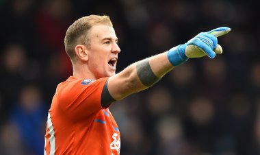 Joe Hart showing with words and actions that he's committed to Celtic cause - 67 Hail Hail