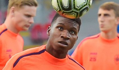 Aurelio Buta: Celtic in talks to sign Royal Antwerp right-back and could make £4.5m bid