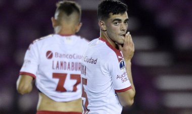 Celtic: Hoops linked with Fabricio Bustos