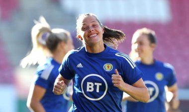 Birmingham City Women sign Lisa Robertson on loan from Celtic - SheKicks