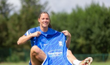 Shock as Celtic FC Women's star player Lisa Robertson signs for B