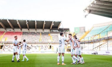 Report: Celtic close in on £7m star Thomas Henry | The Boot Room