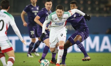 Thomas Henry 'ready for step up' says OH Leuven boss amid Celtic links