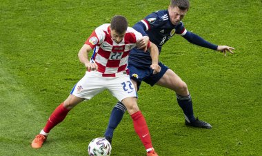 Ange Postecoglou hopeful of adding to Celtic squad before Europa League play-off amid Josip Juranovic link