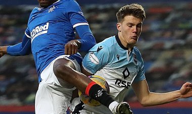 Journalist reveals overnight transfer agreement between Leeds United and Celtic - LeedsAllOver