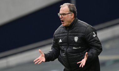 Leeds United: Fans delighted as Leo Hjelde transfer update emerges