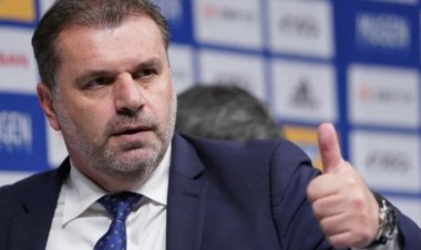 Ange's Celtic cruise to Europa League win