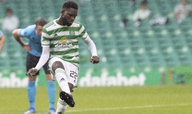 ‘Go from there?’ – Midfielder claims Celtic will receive paltry seven-figure sum for 75-goal ace