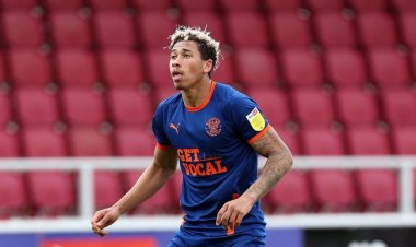 Nottingham Forest and Sheffield United deals in doubt as reported SAFC target earns praise
