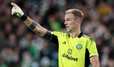 Class act Joe Hart sends DM to young Celtic fan