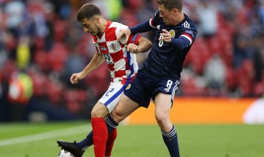Ange Postecoglou hints at Celtic’s interest in defender