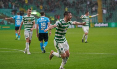 Anthony Ralston tells incoming Celtic right-back that he will have a fight on his hands to take his jersey
