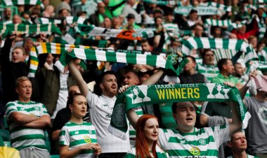 Celtic SLO turns Agony Uncle with brilliant Season Ticket solution!