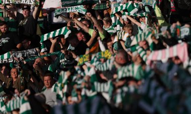 Celtic Fans Do It Again