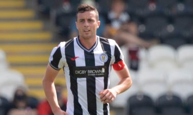 St Mirren captain Joe Shaughnessy relishing challenge of packed Celtic Park