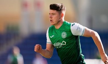 Celtic 'keen' on Kevin Nisbet from Hibs in Leigh Griffiths swap deal