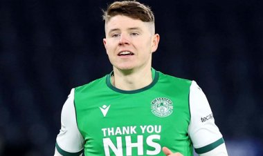 Kevin Nisbet left out Hibs squad for Dundee clash amid Celtic transfer link