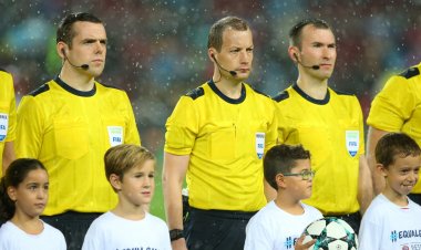 Willie Collum’s incredible stats from Celtic’s hammering of St Mirren