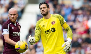 Steve Clarke confirms Hearts goalkeeper Craig Gordon will be Scotland's No.1 for World Cup qualifiers