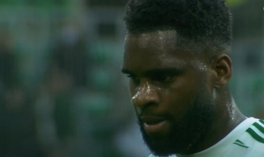 EDOUARD POSER FOR POSTECOGLOU