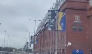 Troy Deeney sparks Rangers confusion as agent shares video of Ibrox visit