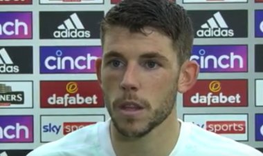 CHRISTIE TO AGREE £1m SWITCH