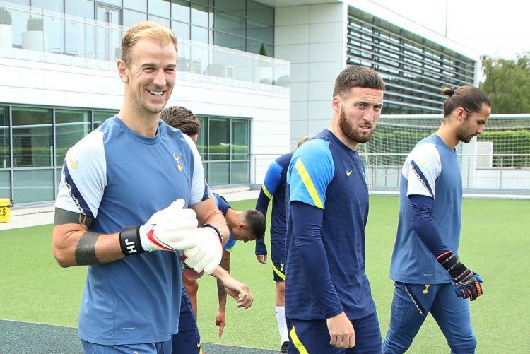 Hart hails ‘great moment’ after finalising Spurs exit to join Celtic