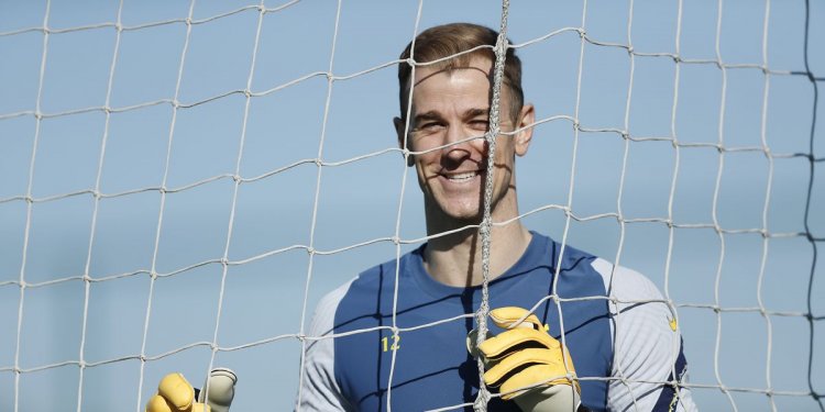 DONE DEAL: Joe Hart completes transfer to Celtic
