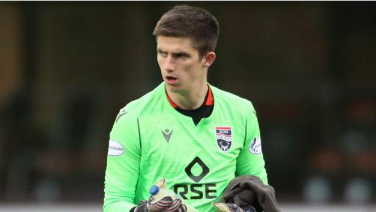 Tranmere sign Celtic keeper Doohan on loan
