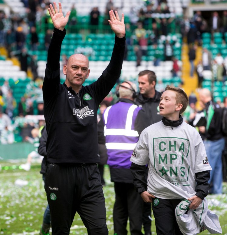 Joe Hart talks up Stevie Woods; spoke to Robbie Keane and Stan Petrov about Celtic - 67 Hail Hail