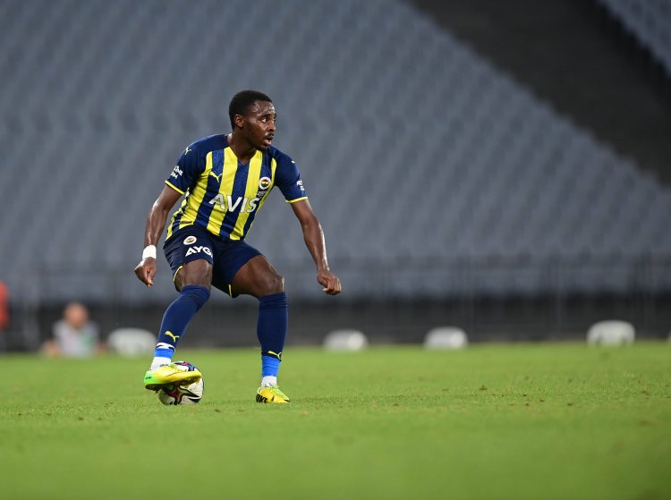 Celtic and Rangers monitoring Bright Osayi-Samuel | Sportslens.com
