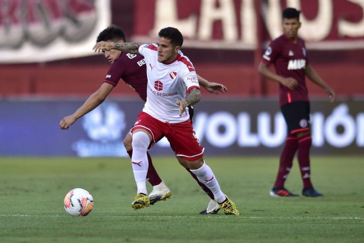 Celtic in pole position for Fabricio Bustos