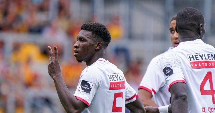 Aurelio Buta to Celtic transfer latest as Everton emerge as potential suitor