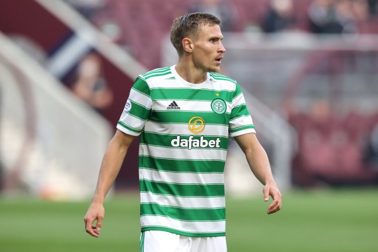 Celtic defender Carl Starfelt wishes good luck to Malmö player ahead of Champions League clash - 67 Hail Hail