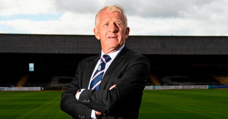 Gordon Strachan will continue Dundee role while at Celtic
