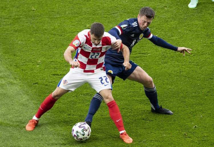 Ange Postecoglou hopeful of adding to Celtic squad before Europa League play-off amid Josip Juranovic link