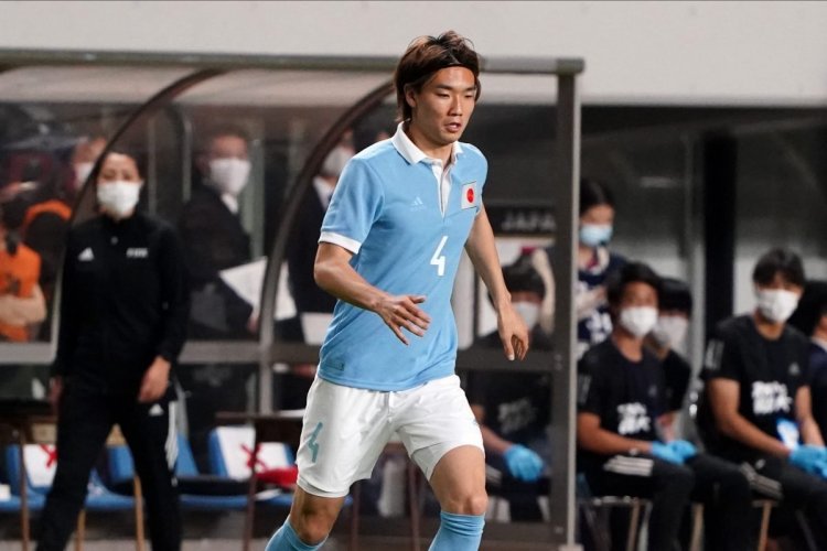 Virals: Writer claims Celtic in ‘official talks’ for top defensive target; it’s not Juranovic